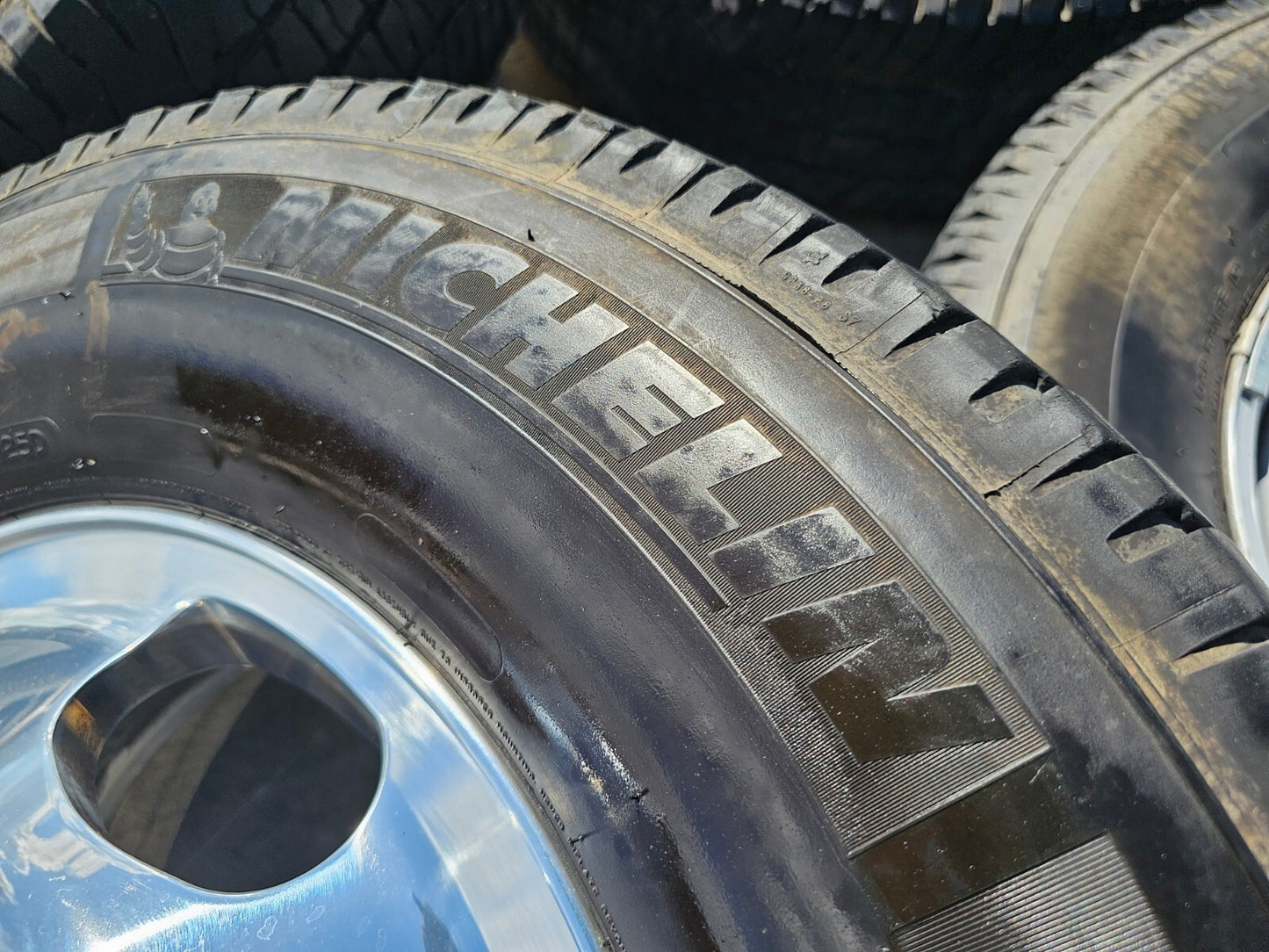 17" Ford F-350 Dually OEM 14077 14078 rims wheels 2023 2024 2025 MICHELIN