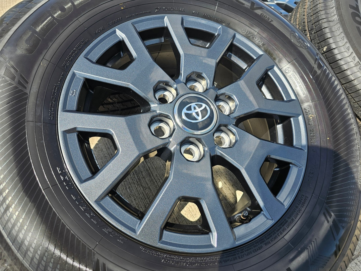 17" Toyota 4Runner Tacoma TRD OEM 94254 10637 wheels rims 2024 2025 2026 NEW