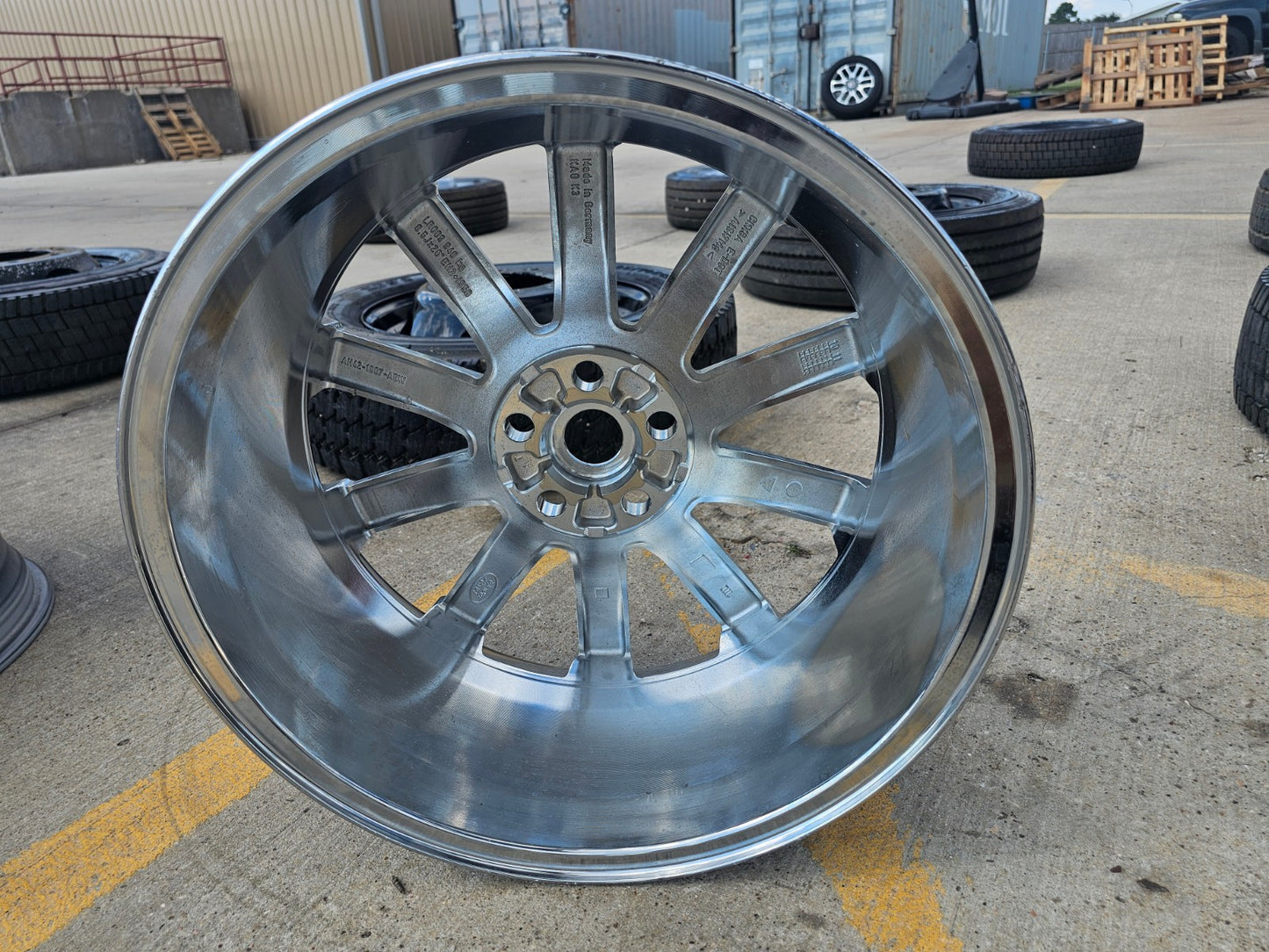 20" Range Land Rover OEM chrome wheel rim 72218 Defender spare NEW