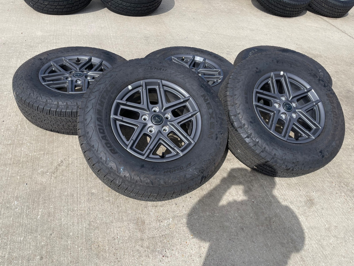 17" Jeep Wrangler Rubicon OEM wheels rims 9324 Gladiator 2025 2026 SET NEXEN NEW