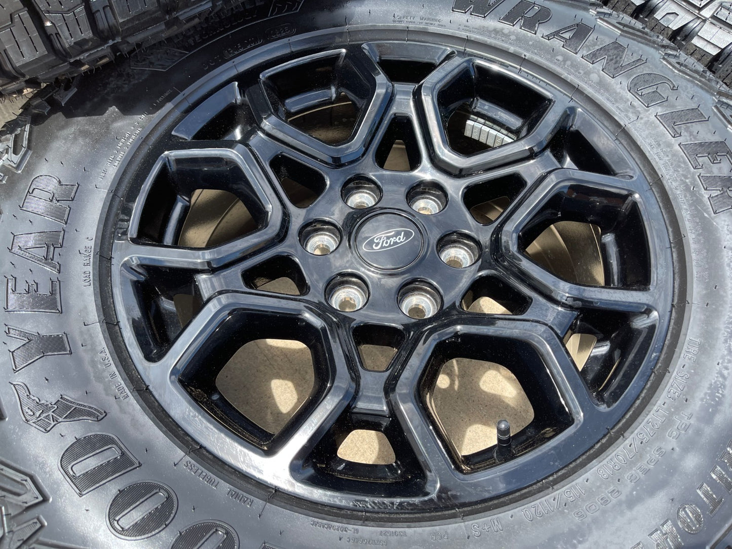 18" Ford F-150 OEM rims wheels 95049 10340 Expedition 2026 2027 GOODYEAR NEW