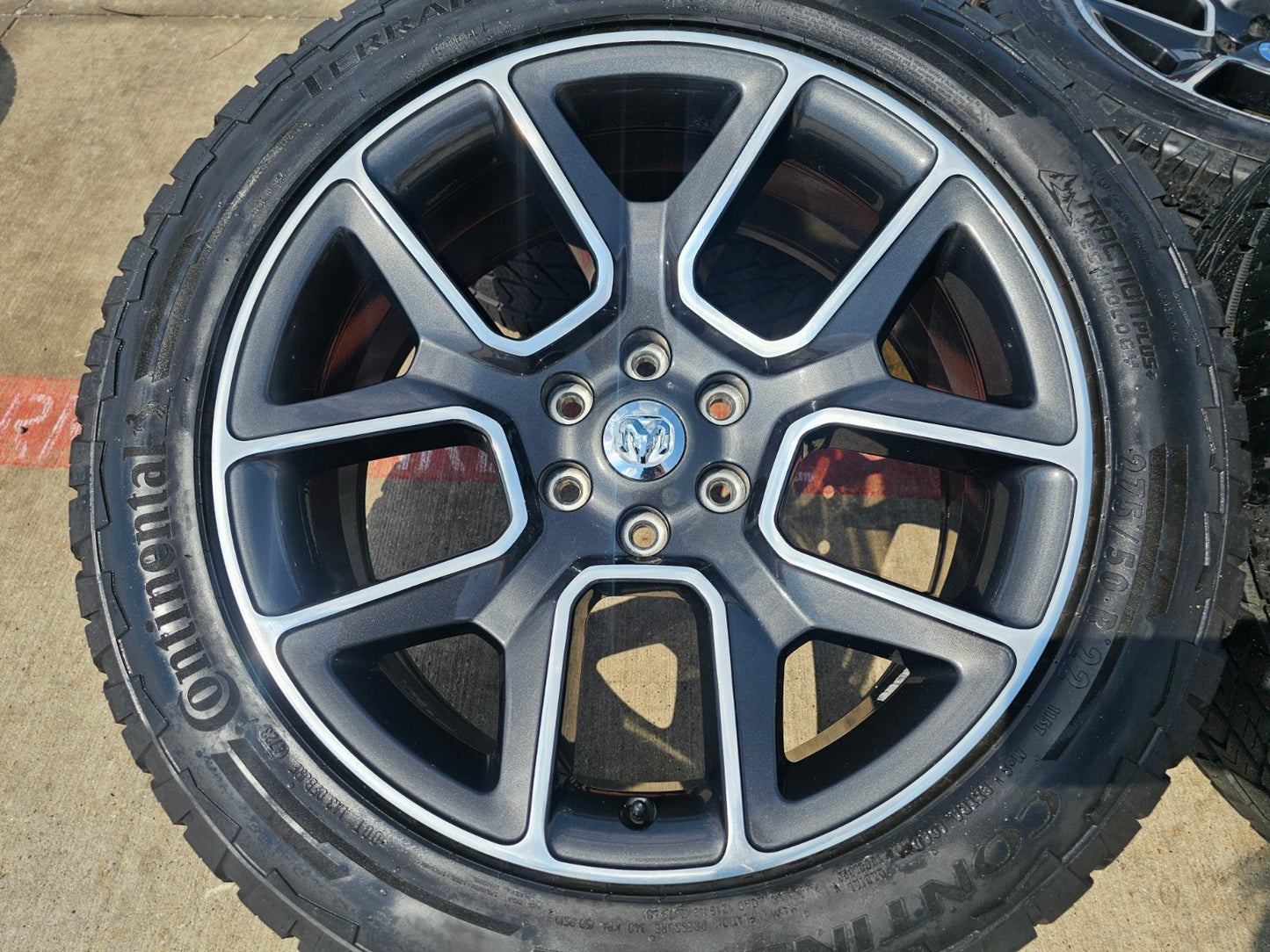 22" Dodge Ram 1500 OEM LIMITED Laramie wheels rims charcoal 2725 2684