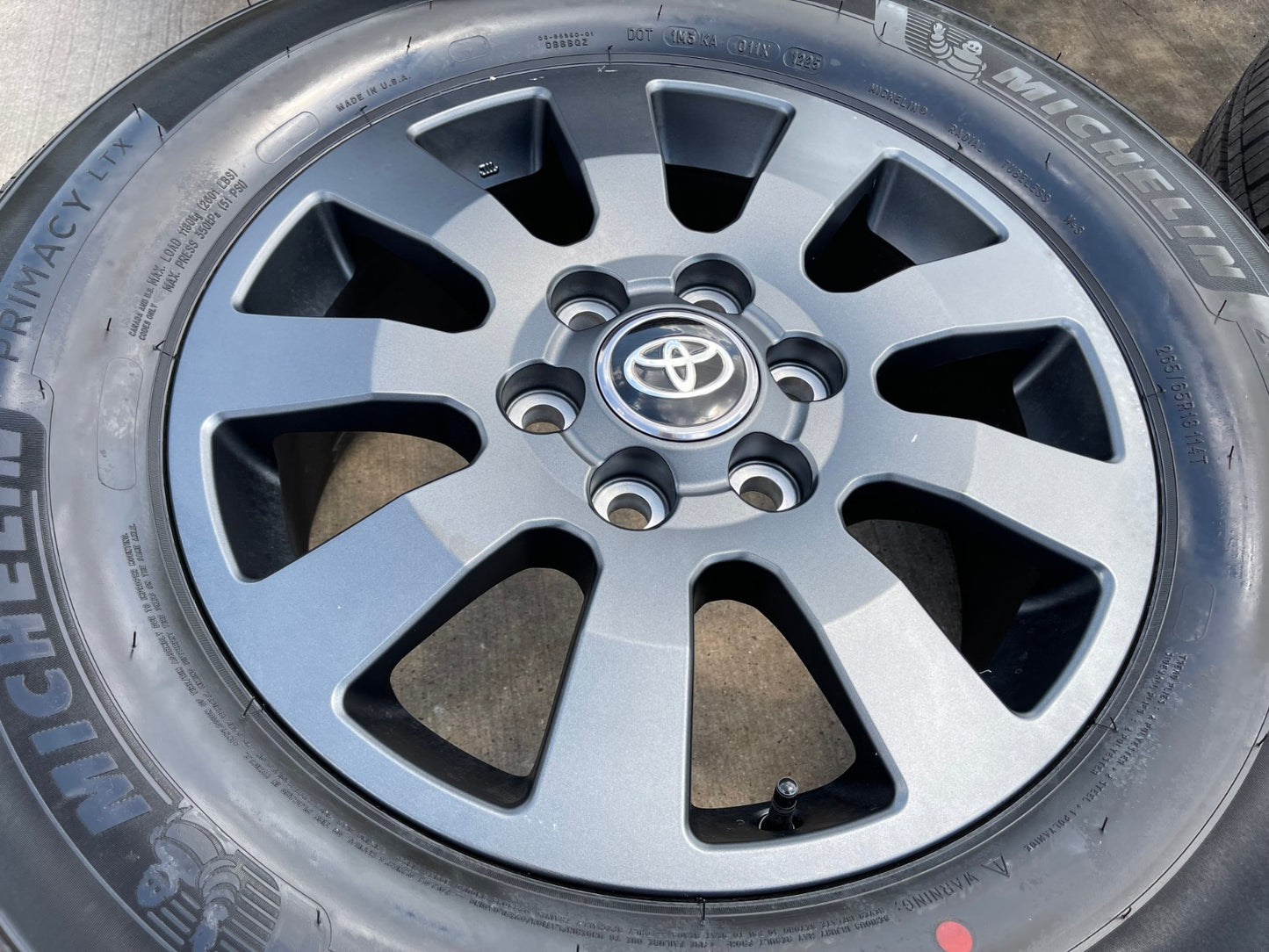 18" Toyota Land Cruiser OEM TRD wheels rims 95952 Tundra Sequoia MICHELIN NEW