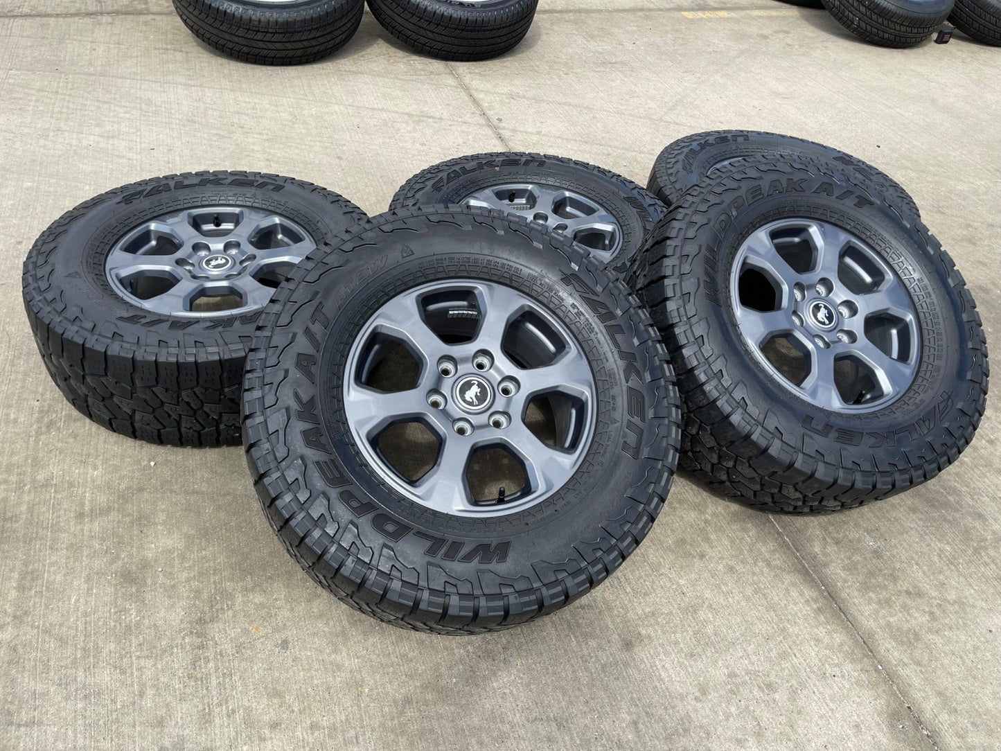 (5) 17" Ford Bronco Big Bend wheels rims 10384 OEM Ranger FALKEN A/T3 33"