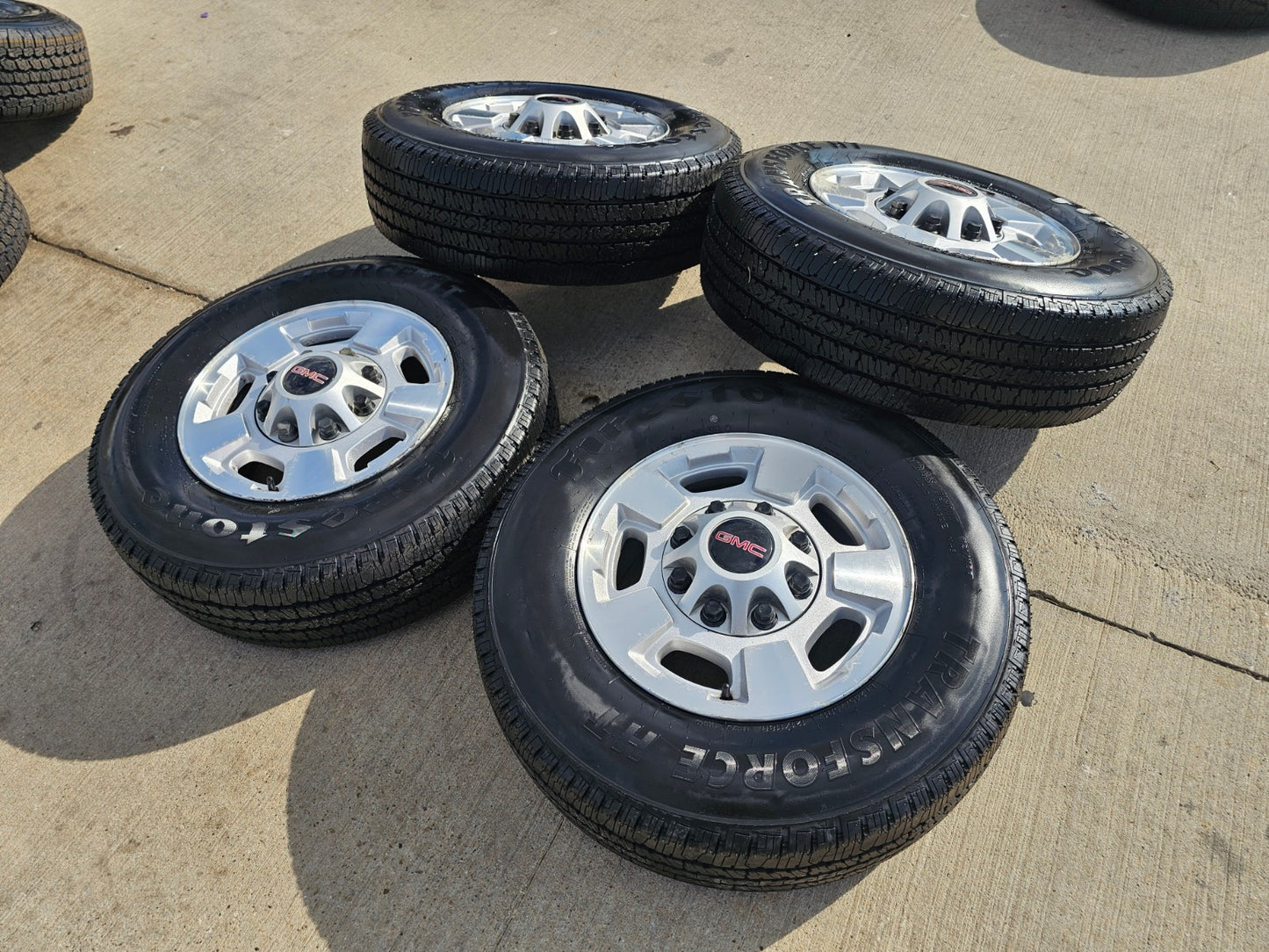 17" GMC Sierra Chevy Silverado 2500 3500 OEM 5500 wheels rims FIRESTONE NEW