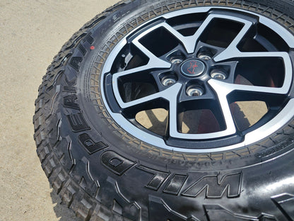 17" Jeep Wrangler Rubicon OEM wheels rims Gladiator tires A/T3 2025 NEW