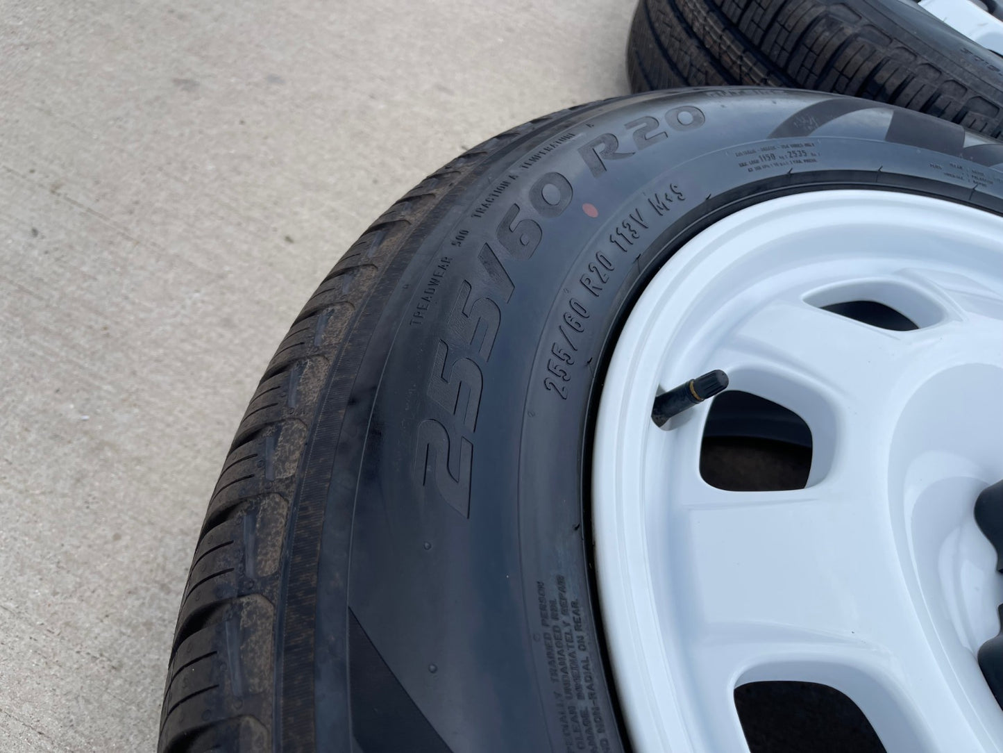 20" Land Rover Defender OEM wheels rims Range 2024 2025 2026 NEW