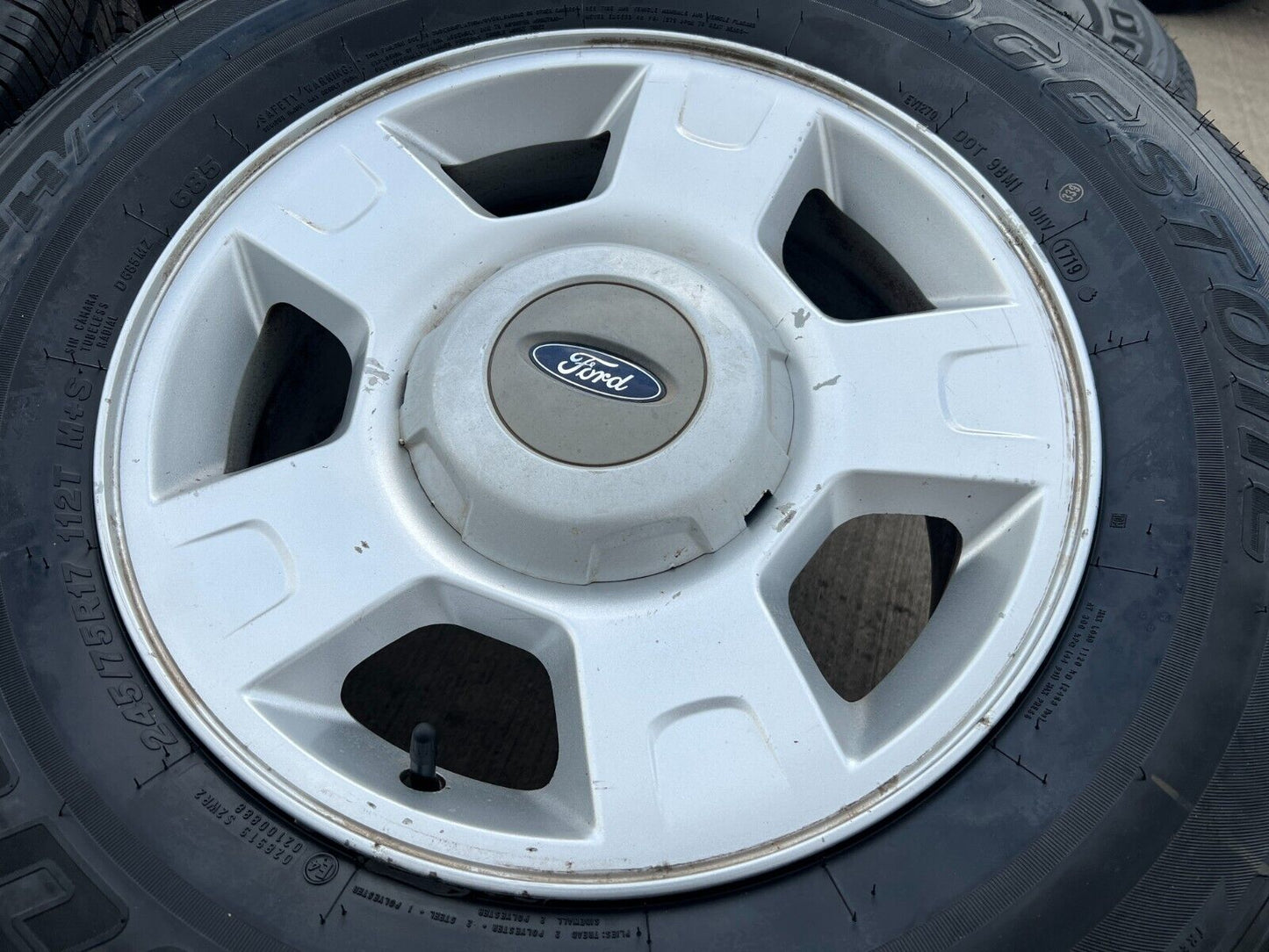 17" Ford F-150 Expedition OEM 3553 rims wheels tires