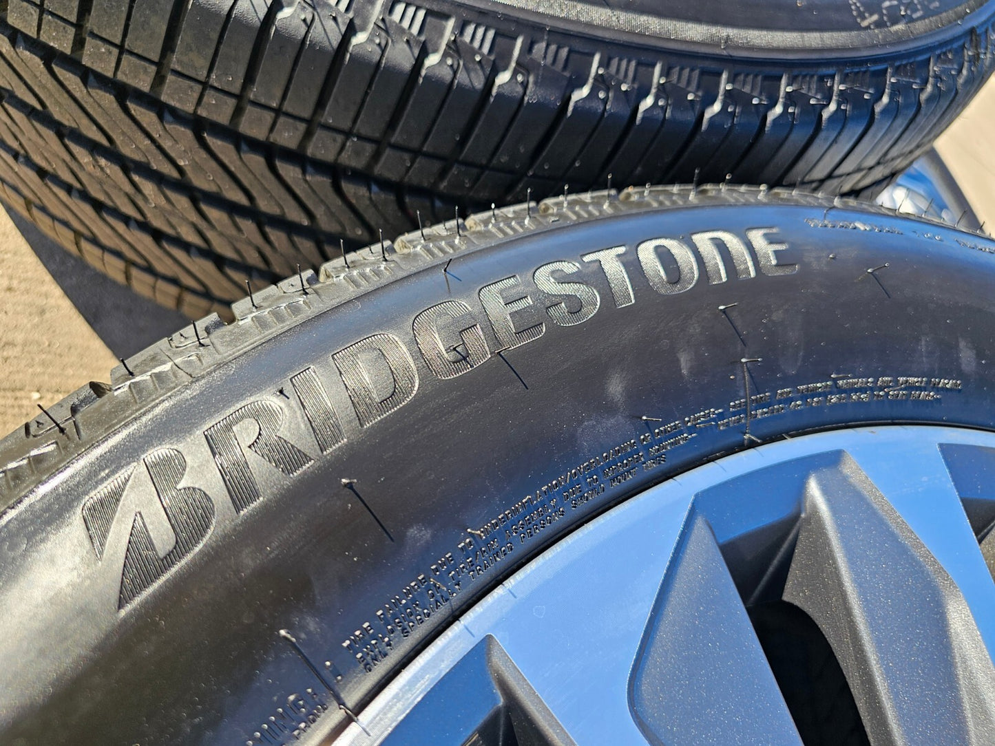 22" Infiniti QX80 QX56 Nissan Titan Armada OEM wheels rims tires 2024 2025 NEW