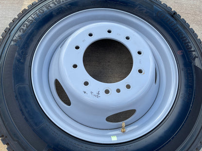 19.5" Ford F-450 Dually F-550 rim wheel RAM 4500 10x225 OEM tire NEW