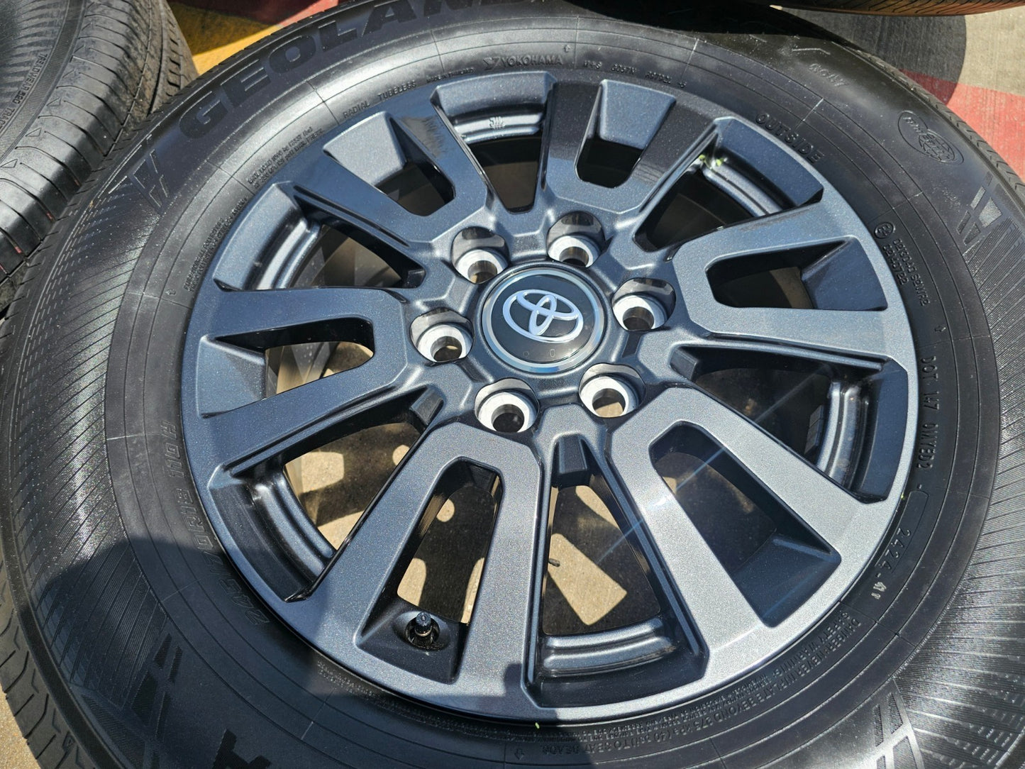 18" Land Cruiser Tundra Sequoia 4Runner GX550 OEM wheels rims 2024 2025 NEW