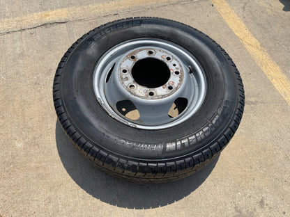 (1) 17" Chevy Silverado GMC Sierra 3500 Dually rim wheel OEM 8094 SINGLE