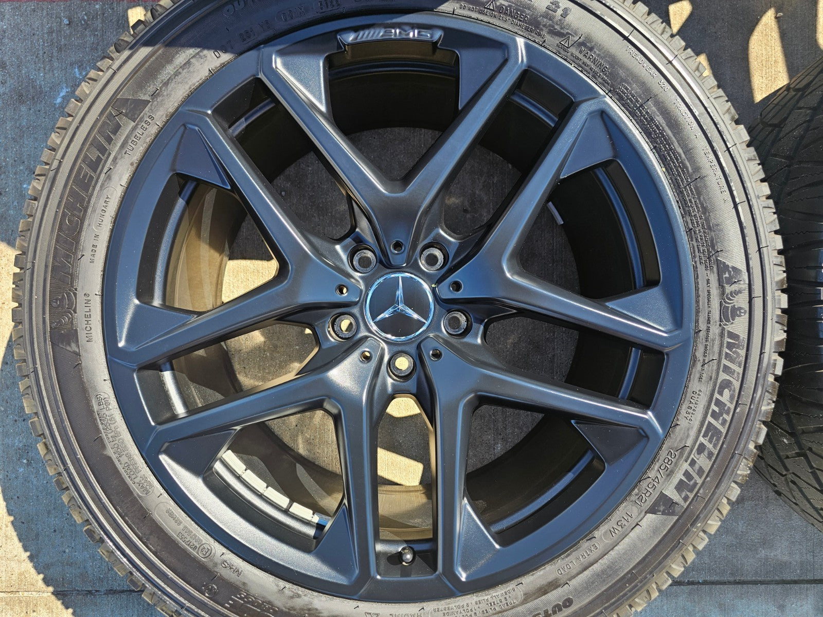 ゲレンデ G63 AMG 285 45 21 ラジアルタイヤ 10J ＋33 Shop OEM 21