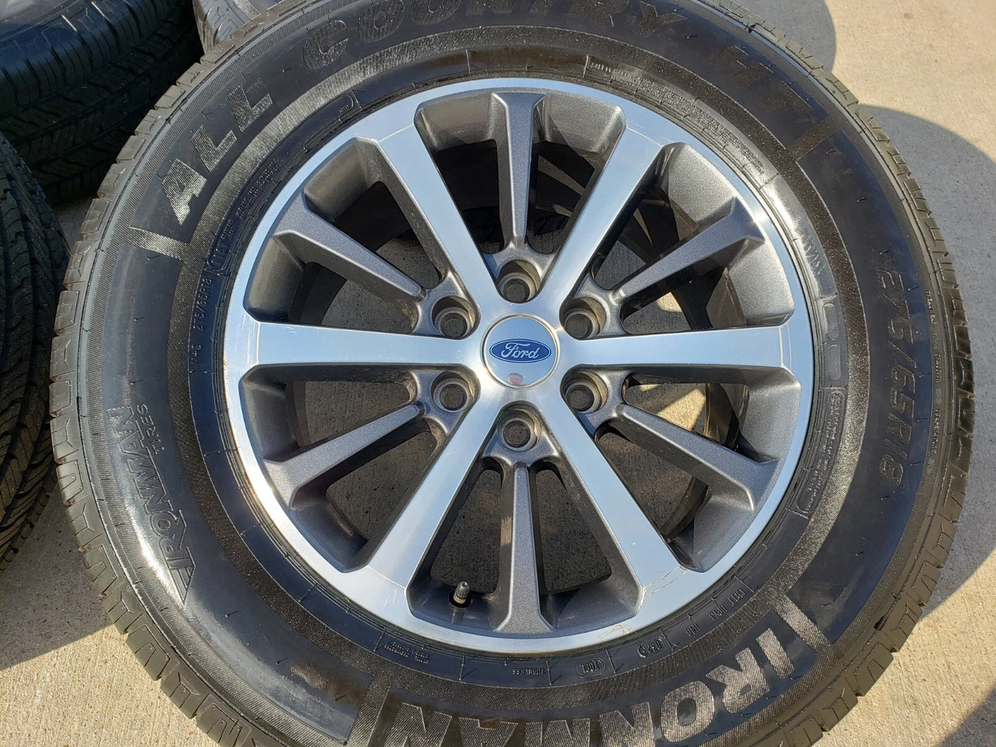18" Ford F-150 Expedition 10142 OEM rims wheels tires