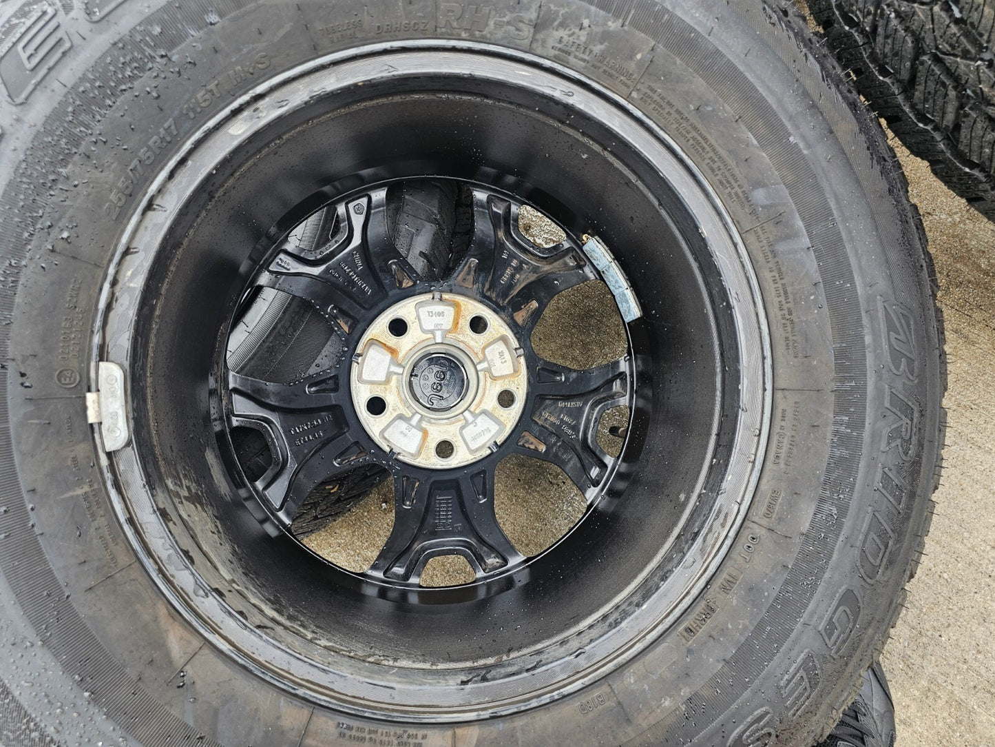17" Jeep Wrangler Rubicon OEM 9218 wheels rims Gladiator tires SET DUELER A/T