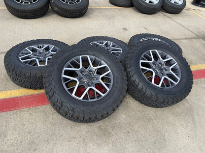 18" Jeep Wrangler Grand Cherokee Gladiator OEM 9331 wheels rims BFG KO2 A/T NEW