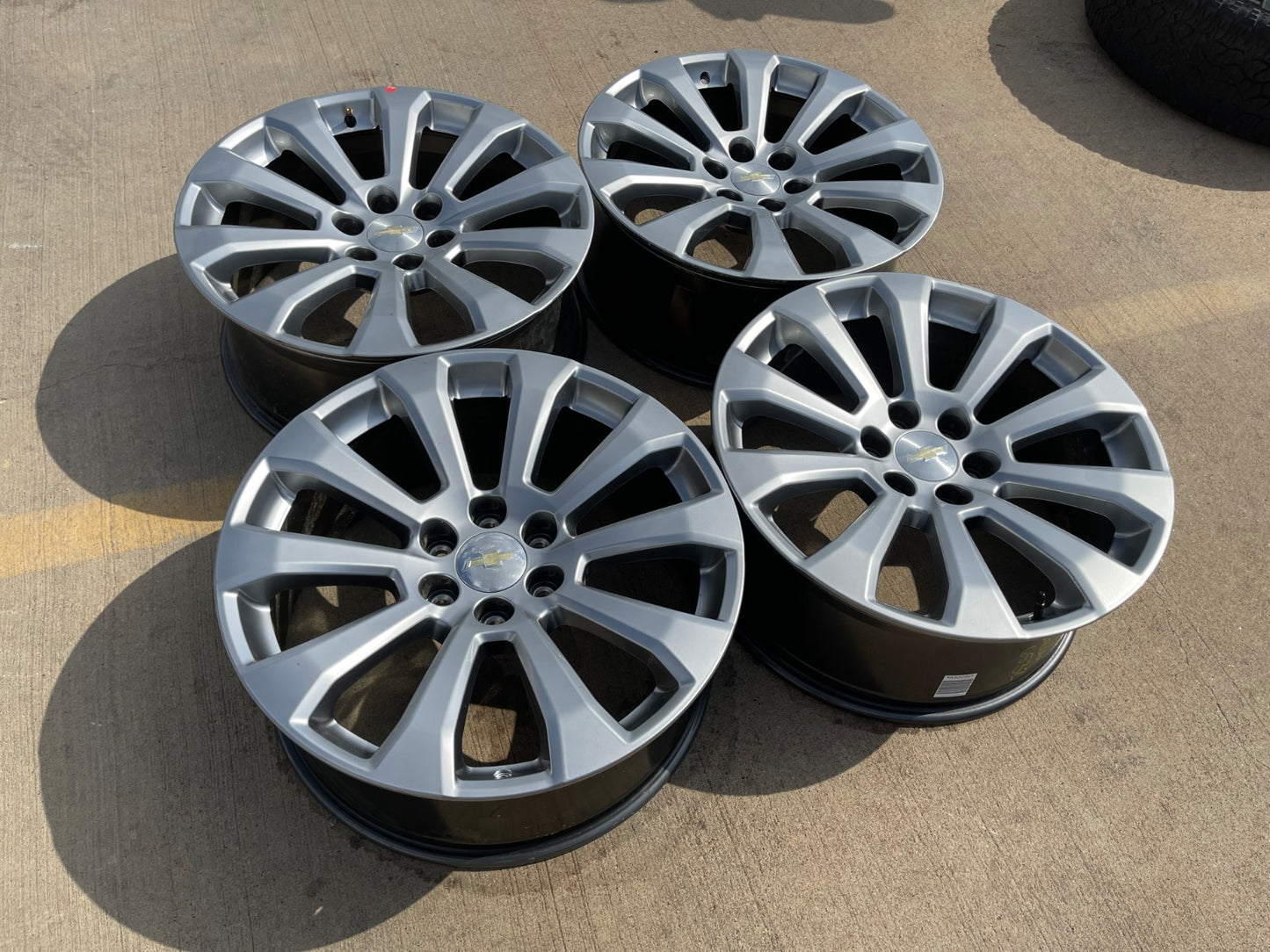 22" Chevy Silverado High Country OEM 5922 wheels rims Tahoe SET 2025 2026 2027