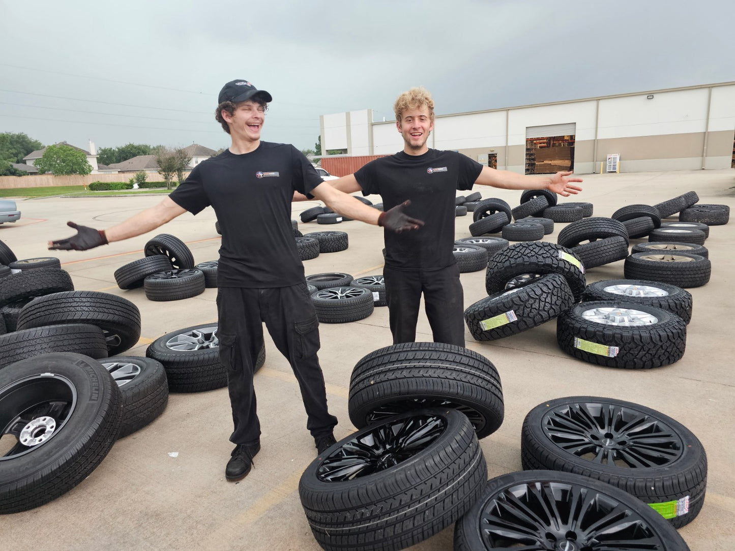 20" Ford F-250 F-350 Platinum OEM rims wheels 10103 tires MICHELIN A/T2