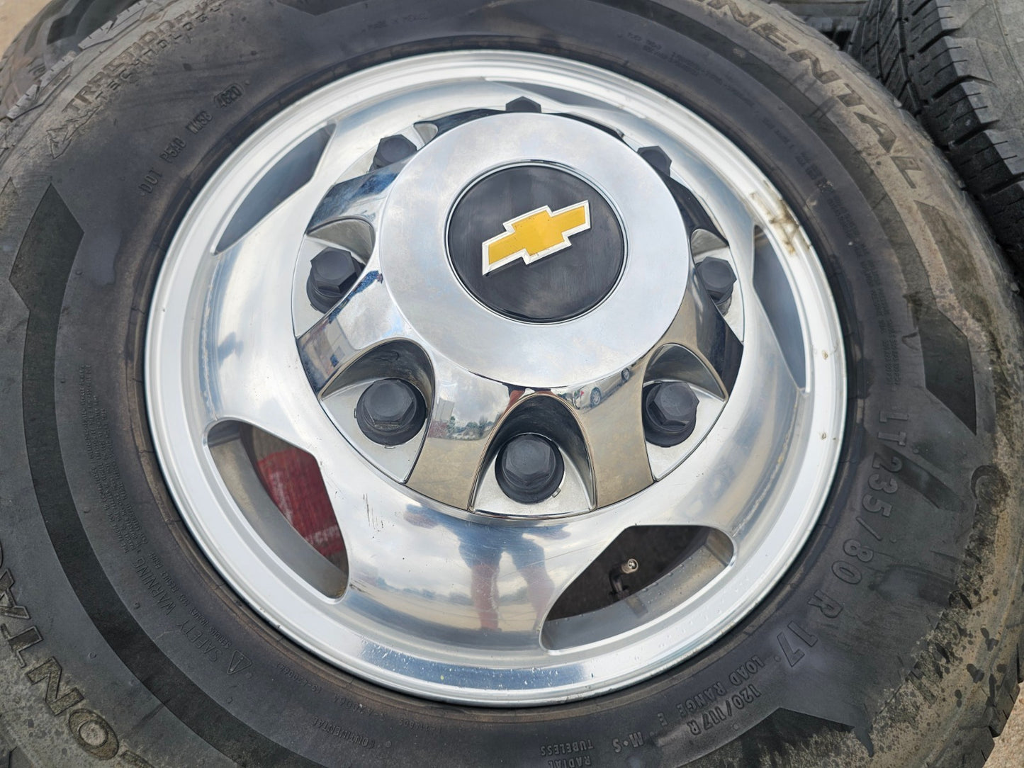 17" Chevy Silverado GMC Sierra 3500 Dually rims wheels OEM 5519 5520 CONTINENTAL