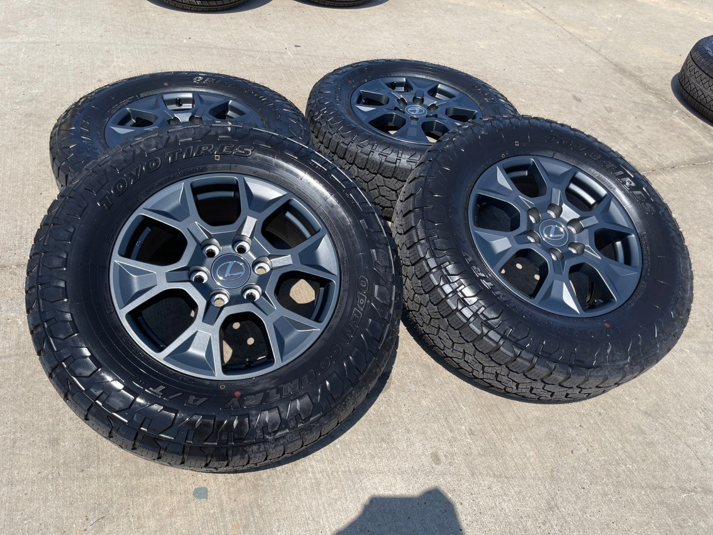 18" Toyota 4Runner Land Cruiser TRD Tundra OEM 10544 wheels rims GX550 TOYO NEW