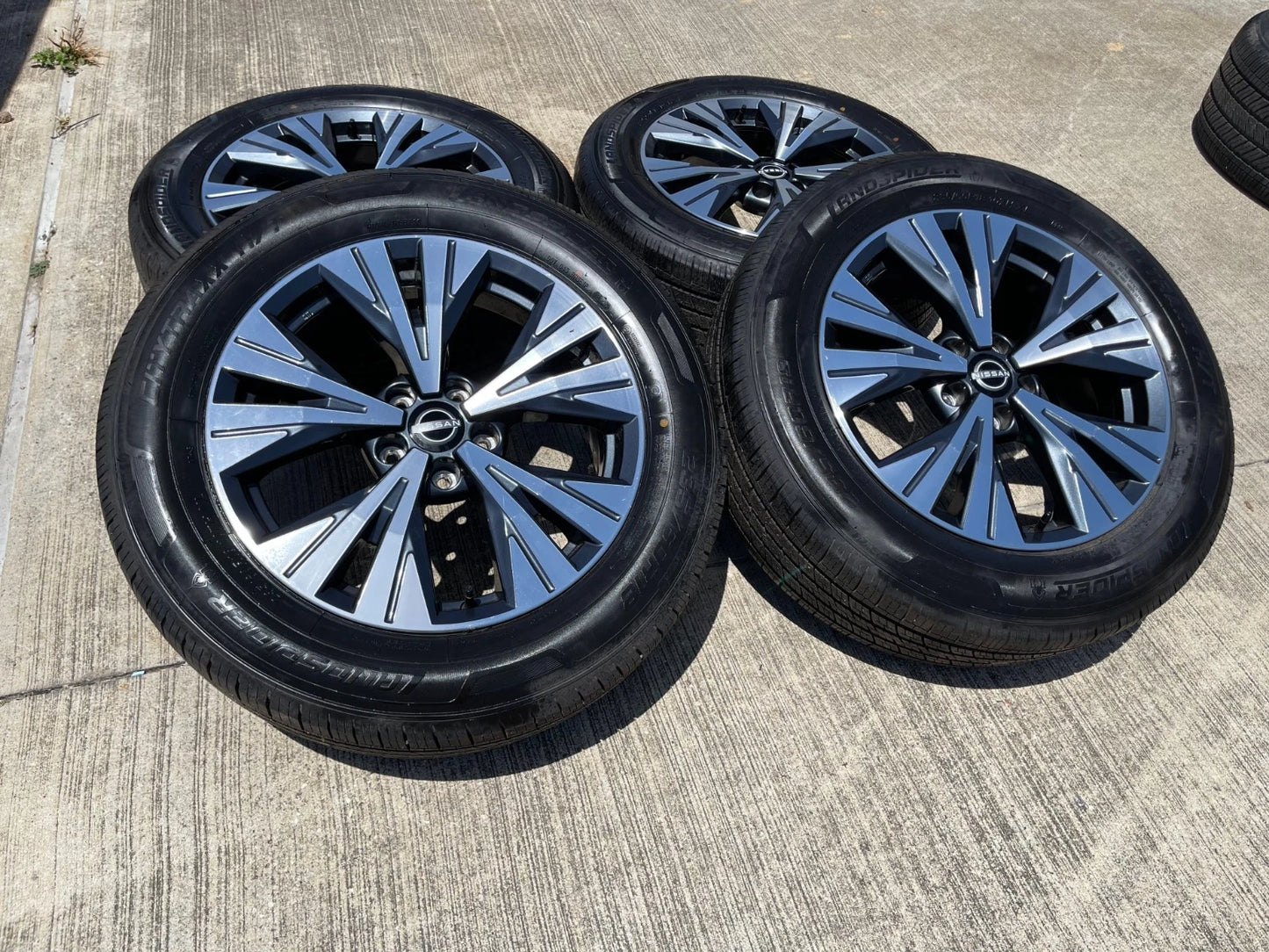 18" Nissan Murano Pathfinder FX35 FX45 QX60 OEM 62828 wheels rims 2023 2024 2025