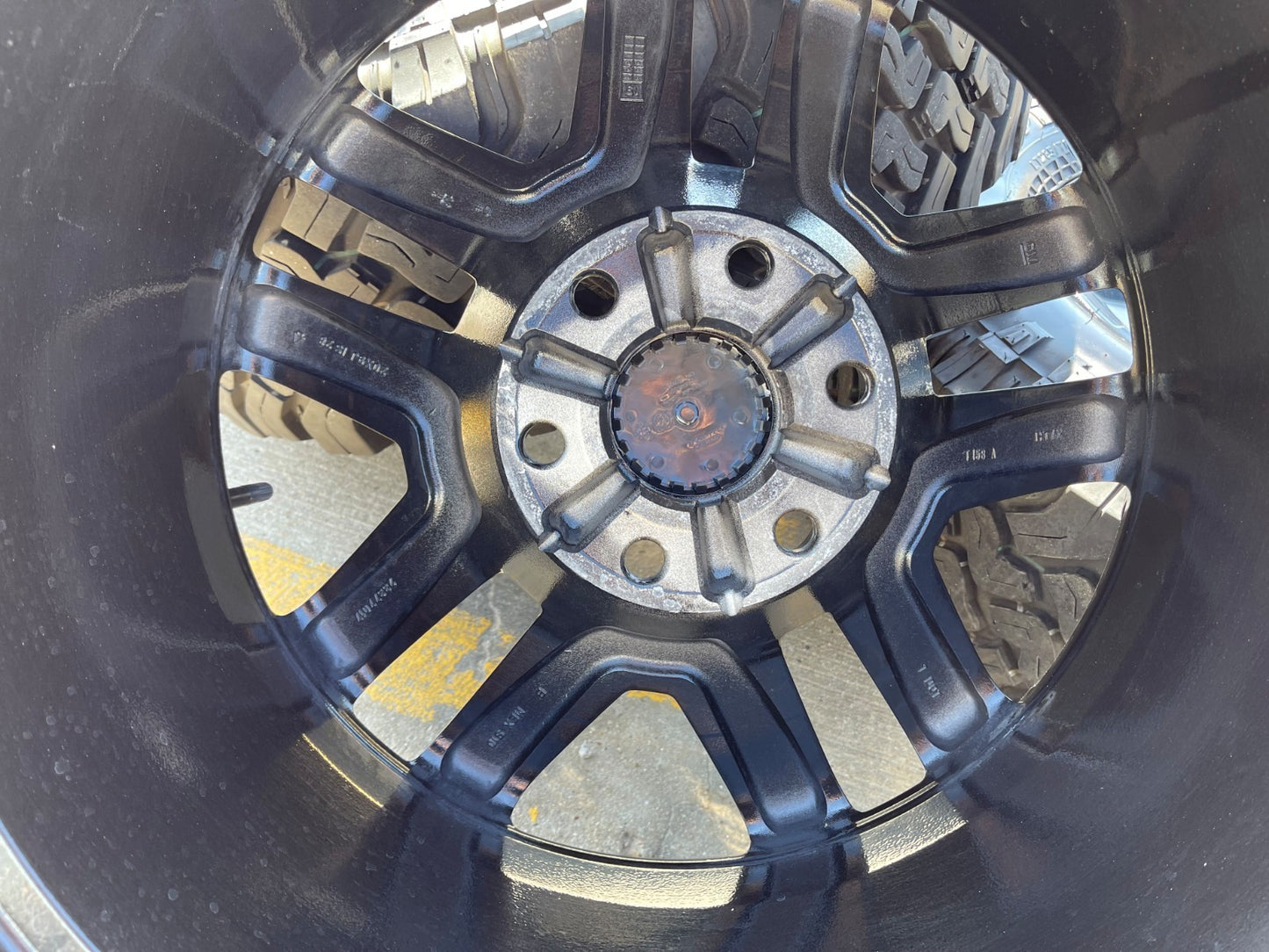 (1) 20" Chevy Silverado Tahoe Suburban ZR2 OEM 5913 wheel rim spare BRIDGESTONE