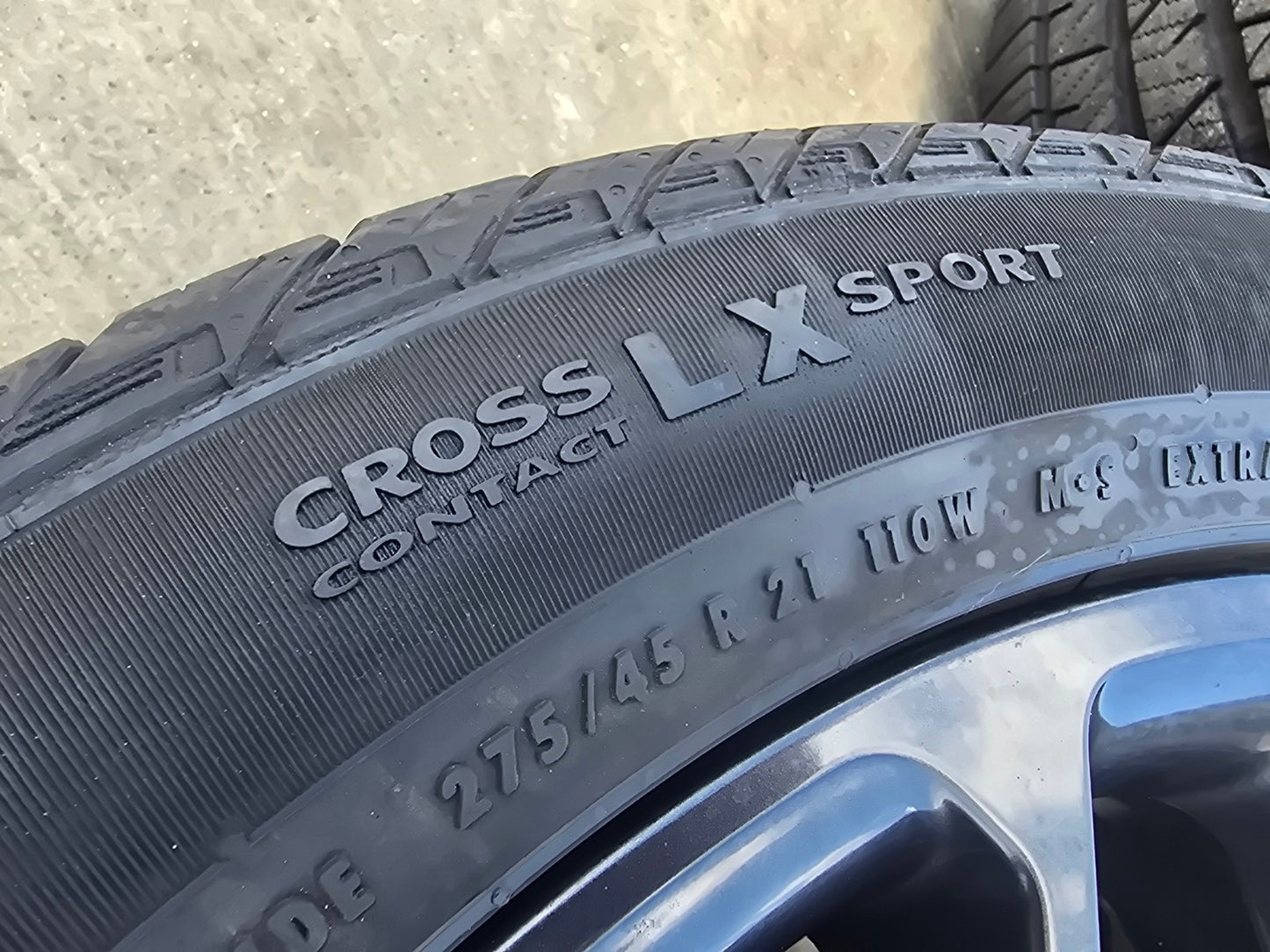 21" Jeep Grand Cherokee L OEM wheels rims 9291 Durango tires CONTINENTAL