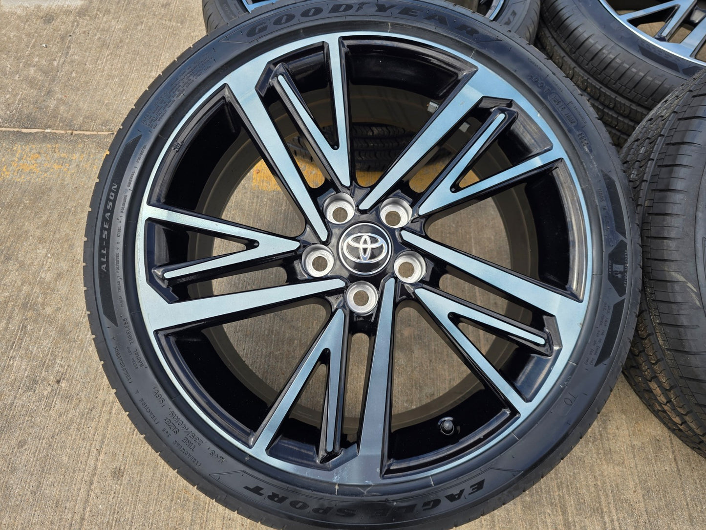 19" Toyota Camry XSE OEM 95975 wheels rims Avalon Lexus 2024 2025 2026 2027 NEW