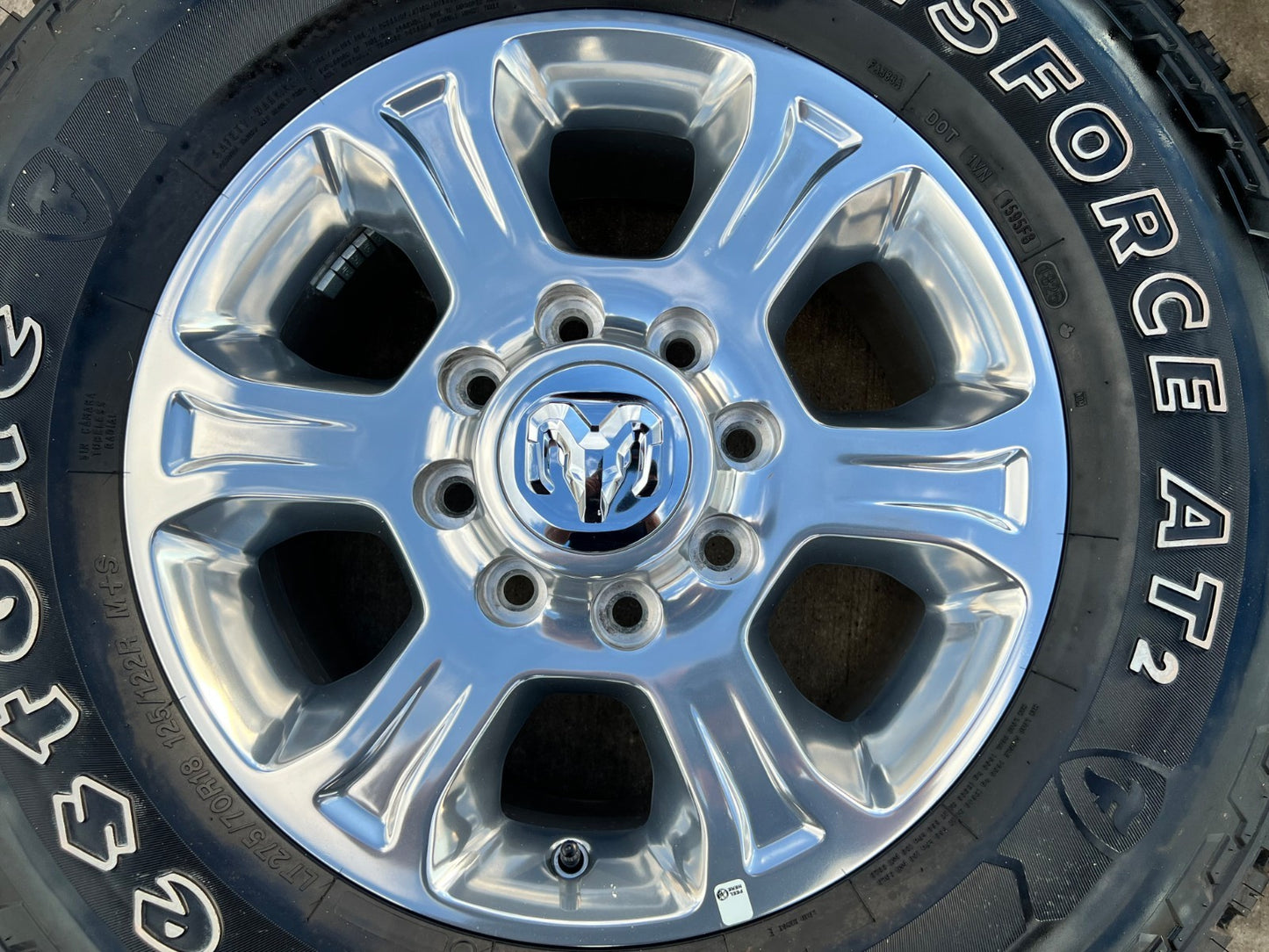 18" Ram 2500 3500 Laramie Power Wagon OEM wheels rims 2692 FIRESTONE A/T2 NEW