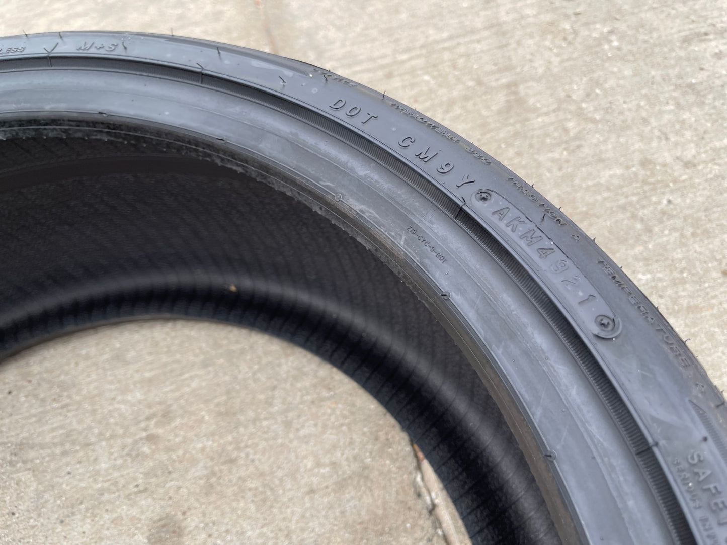 (1) 235/35/19 Ironman imove Gen 3 A/S tire 235/35R19 91W M+S NEW