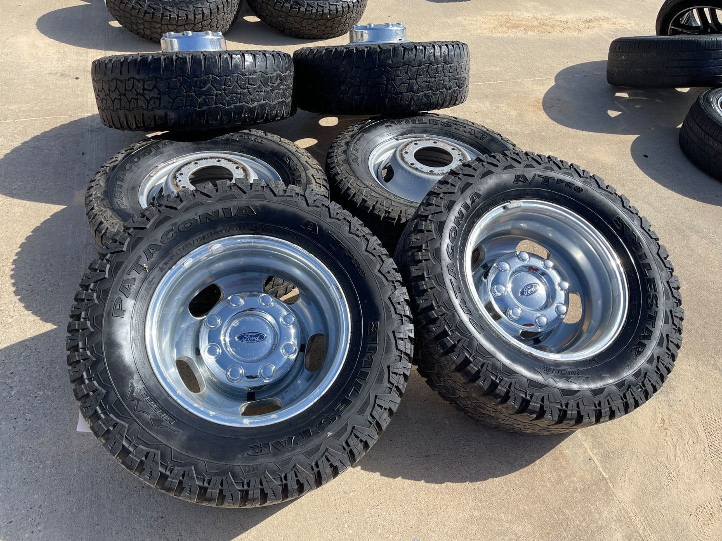 17" Ford F-350 Dually OEM 10477 10478 rims wheels SET tires A/T