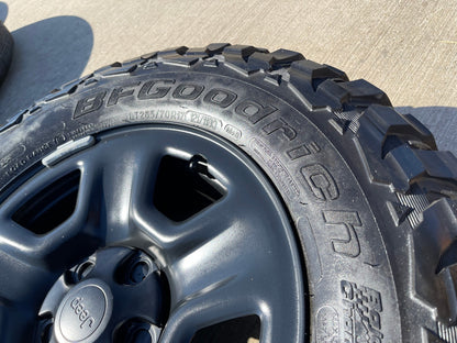 17" Jeep Wrangler Rubicon Sahara OEM wheels rims 9240 9220 black BFG KM3