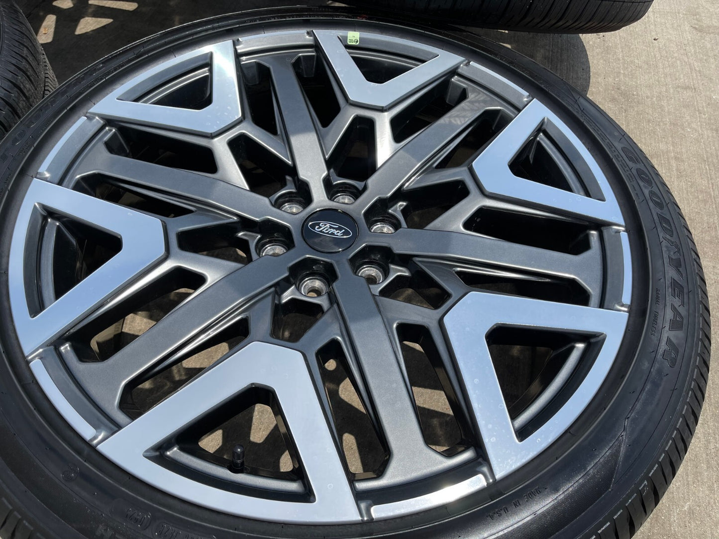 24" Ford F-150 LIMITED Plus OEM rims wheels Expedition 2024 2025 2026 NEW