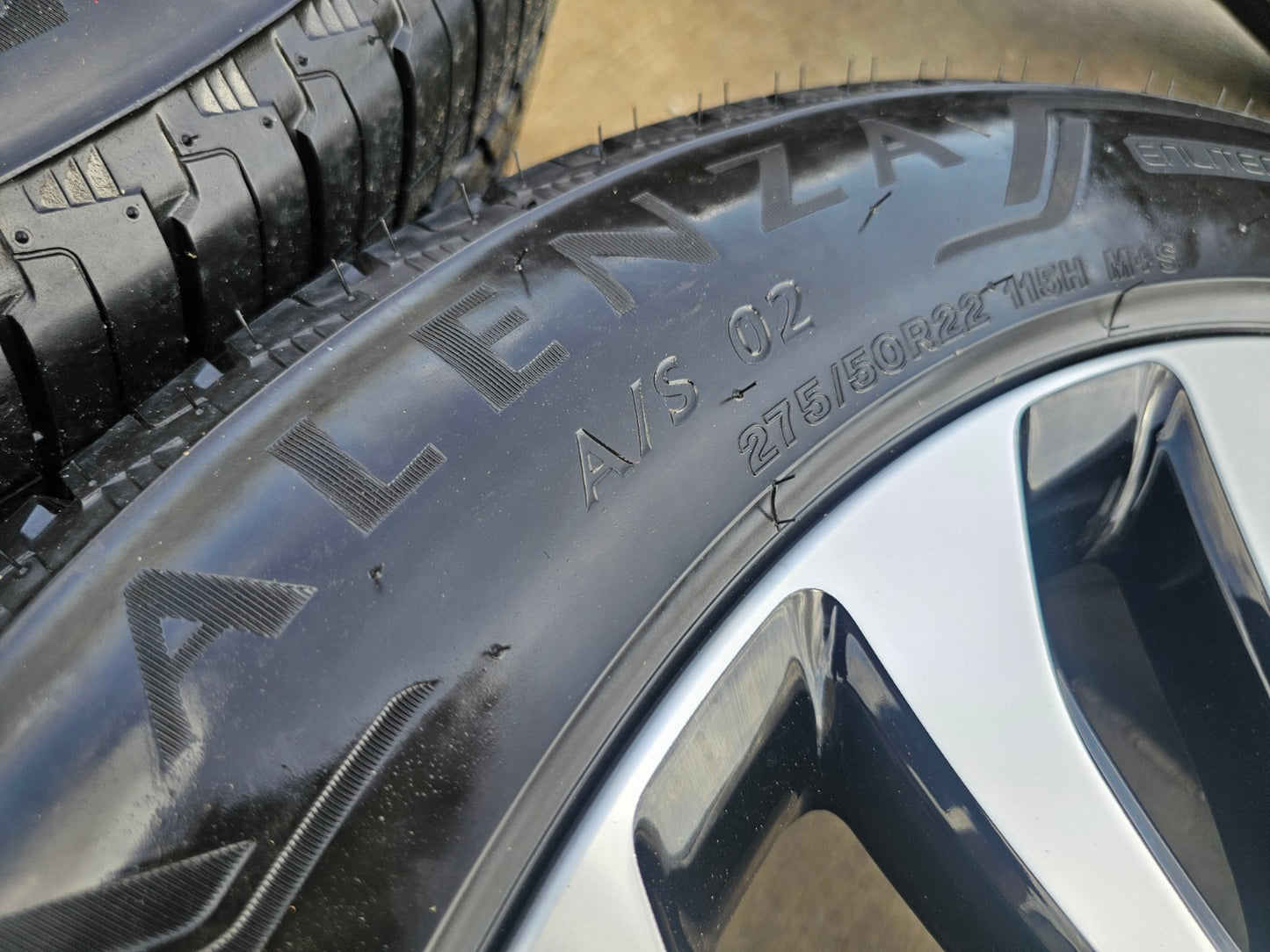 22" Lincoln Navigator OEM rims wheels 10499 95383 SET Black Label BRIDGESTONE