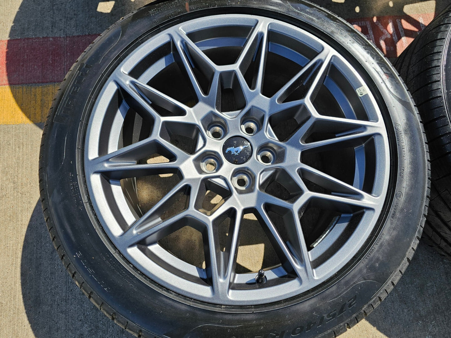 19" Ford Mustang GT Track Pack OEM 10600 10603 wheels rims 2025 2026 TPMS NEW