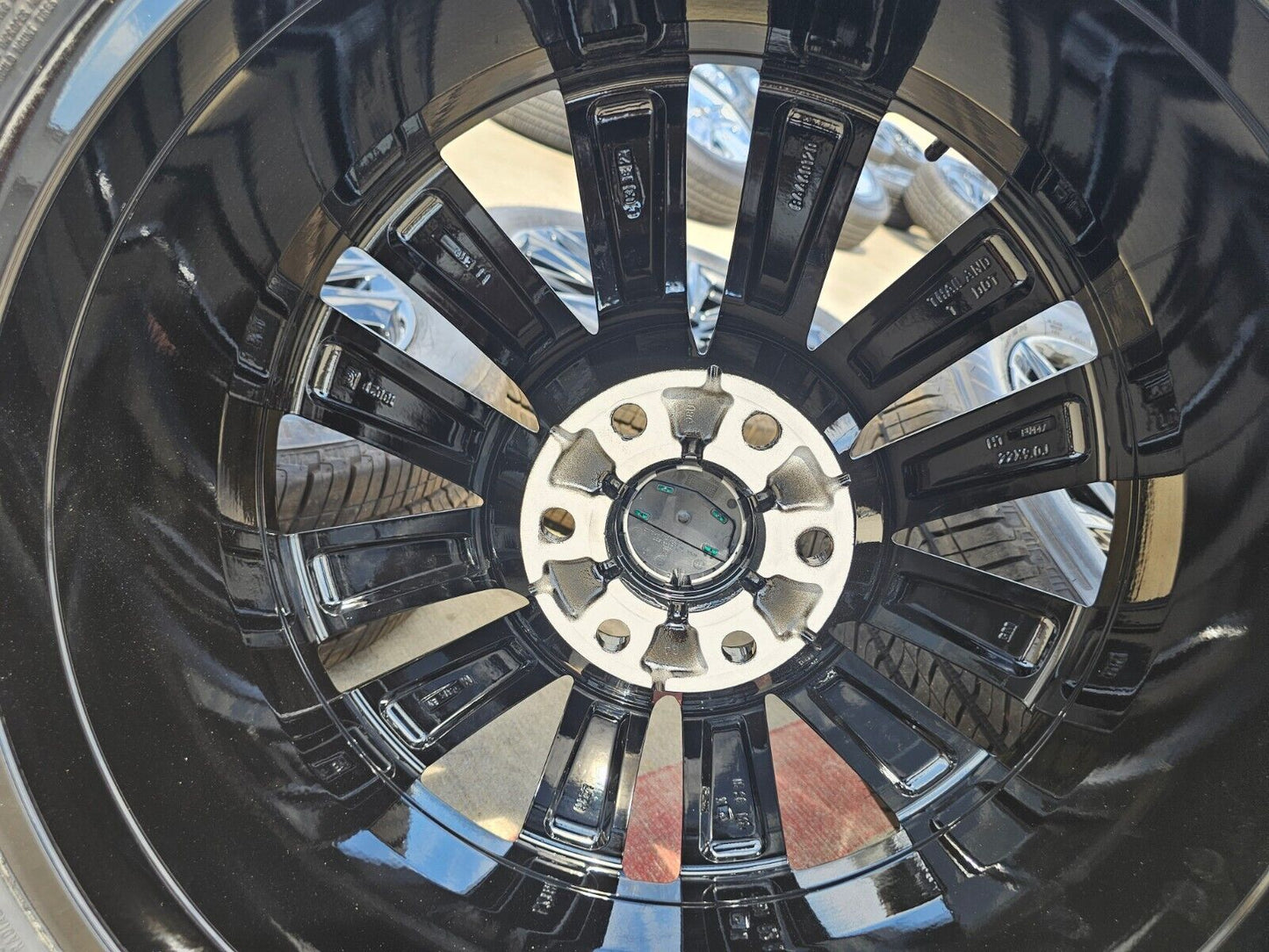 22" Cadillac Escalade OEM wheels rims GMC 95028 2021 2022 2023 2024 2025 NEW