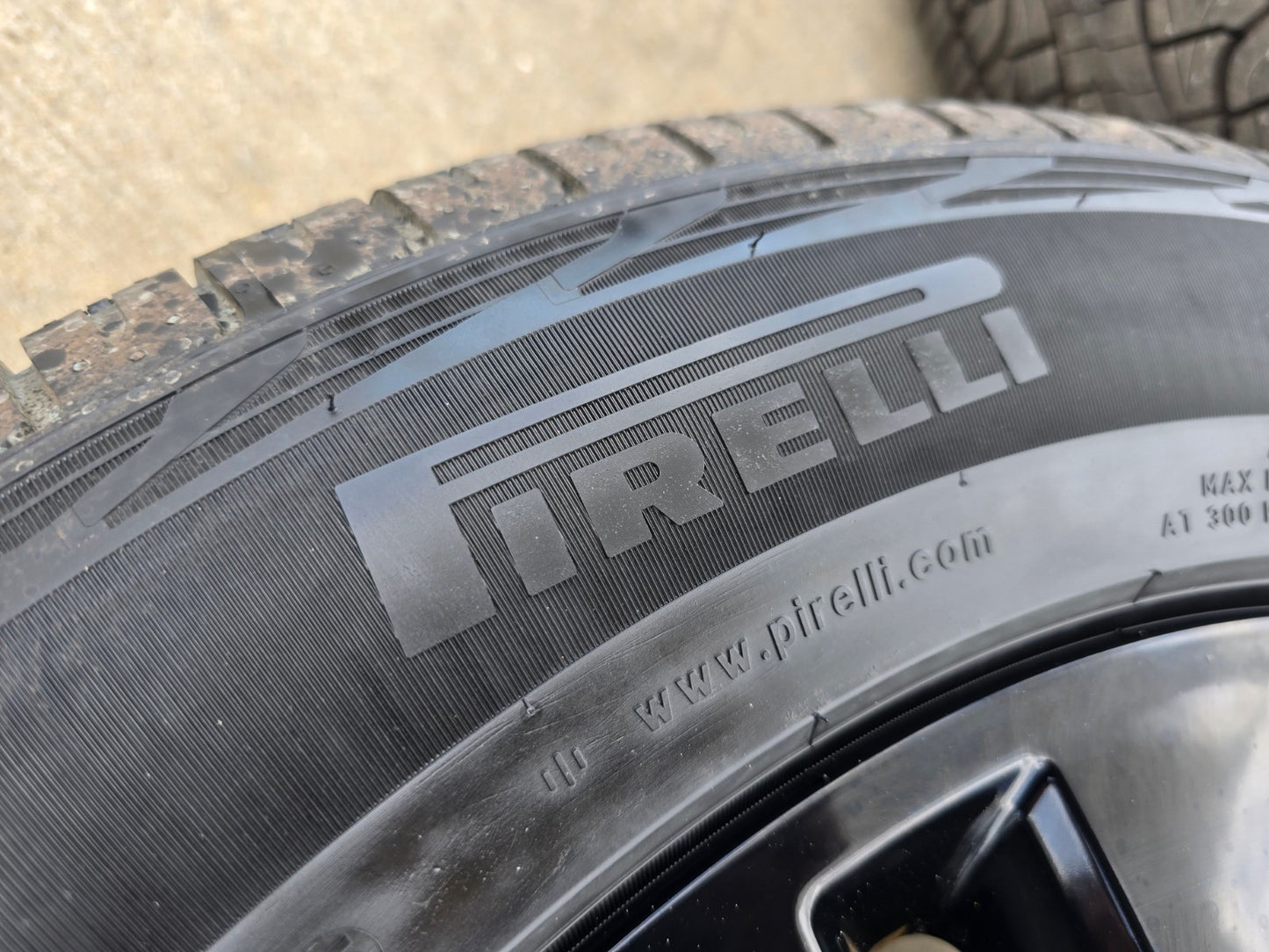 20" Ford F-150 LARIAT OEM 10619 rims wheels Expedition 2026 2027 PIRELLI NEW