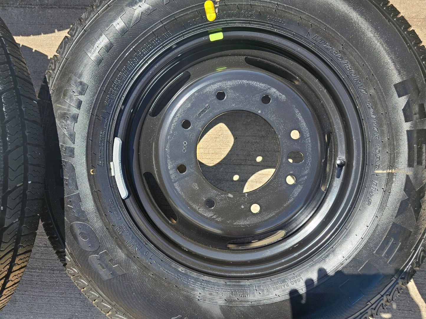 17" Dodge Ram 3500 Dually Laramie 8x200 wheels rims 2701 2702 OEM 2023 2024 NEW