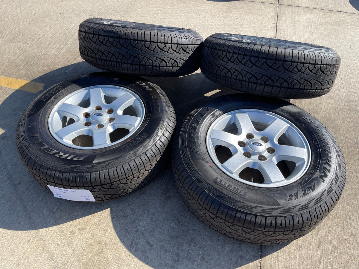 17" Ford F-150 Expedition OEM rims wheels 3661 tires NEW PIRELLI A/T SET