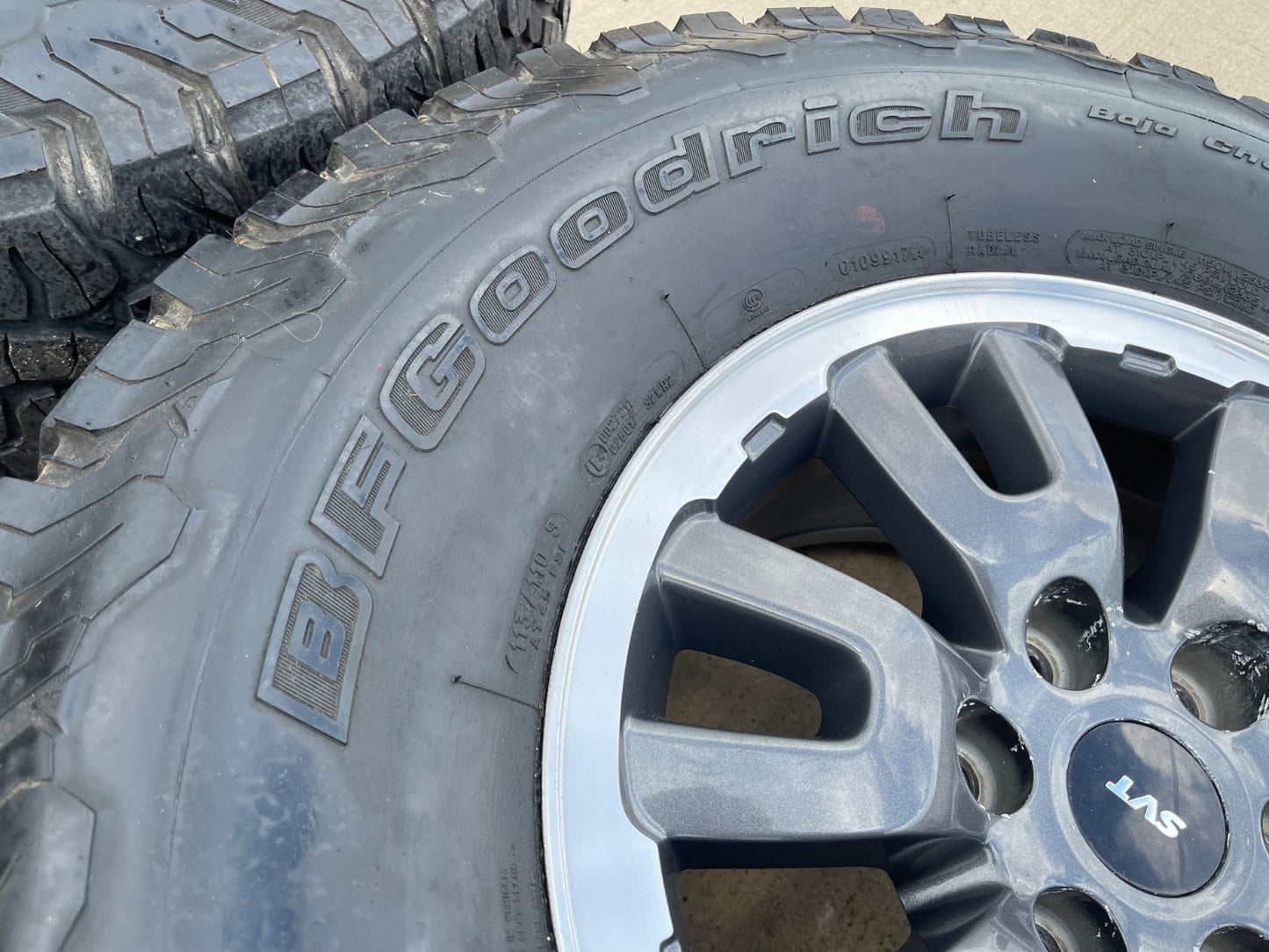 17" Ford F-150 Raptor OEM BEADLOCK 3831 rims wheels SET BFG KO2 A/T