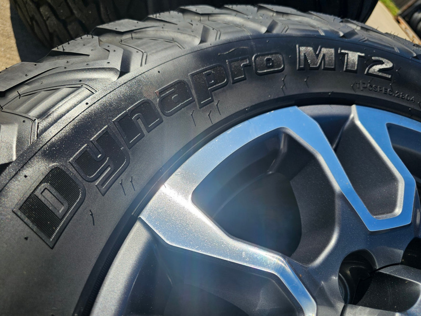 18" GMC Sierra AT4X Chevy Silverado 2500 3500 OEM 5949 wheels rims HANKOOK M/T2