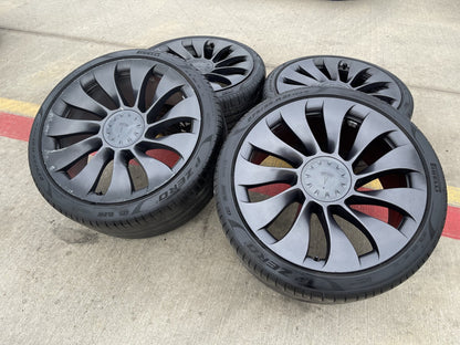 21" Tesla Model Y OEM INDUCTION wheels rims 2022 2023 2024 2025 2026 PIRELLI
