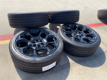 24" Chevy GMC Yukon Sierra Tahoe Cadillac Escalade V OEM wheels rims SET NEW