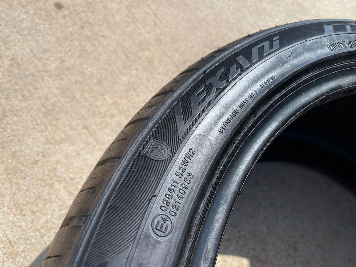 (1) 265/40/20 Lexani LX Twenty LX-20 tire 104Y XL M+S 265/40R20