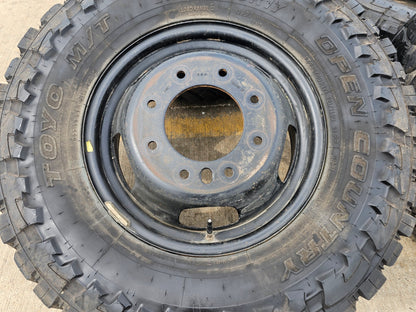 17" Dodge Ram 3500 Dually Laramie 8x200 wheels rims 2703 2704 OEM TOYO M/T 33"