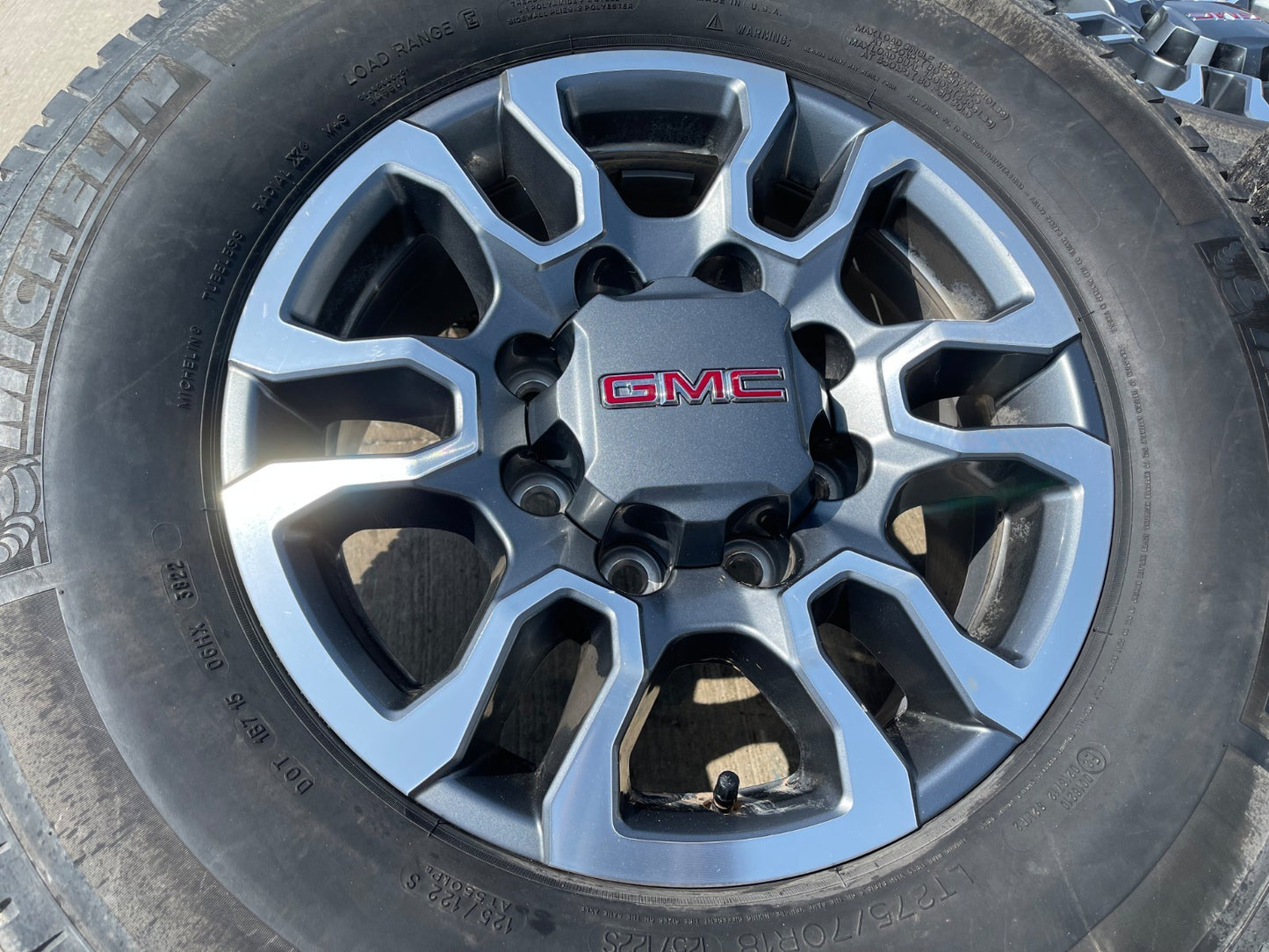 18" GMC Sierra AT4X Chevy Silverado 2500 3500 OEM wheels rims SET RIM# 5949