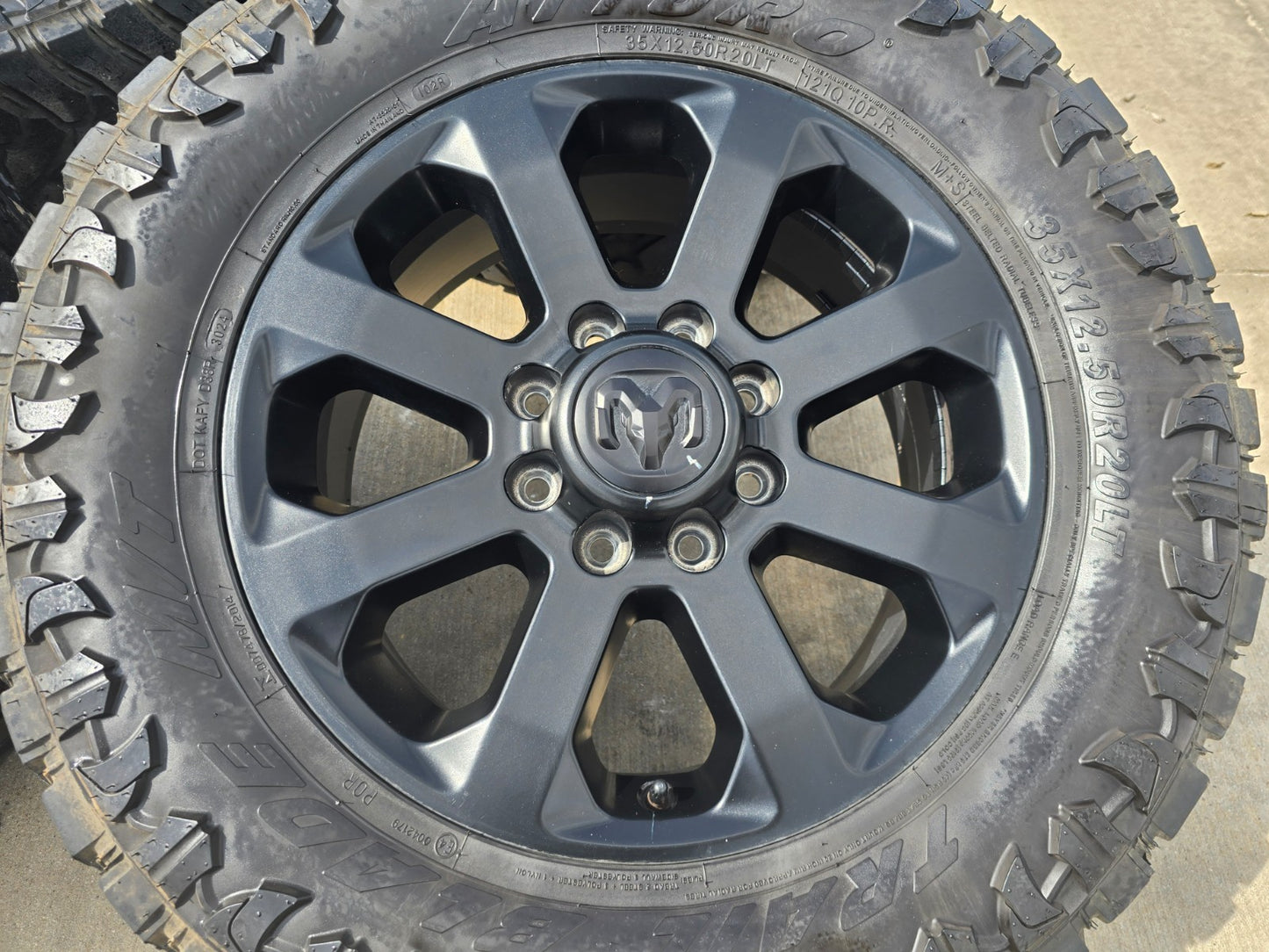 20" Dodge Ram 2500 3500 LARAMIE OEM 2700 wheels rims tires 35"