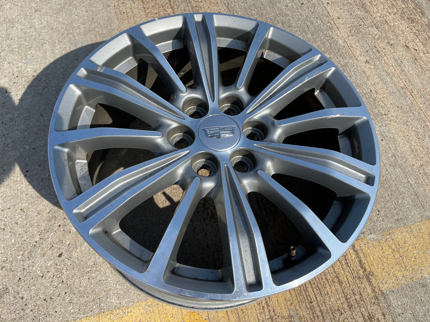 18" Cadillac XT6 XT5 SRX OEM wheel rim spare Blazer Acadia 4799 4798