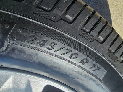 17" Ford F-150 Expedition OEM 3995 rims wheels tires MICHELIN