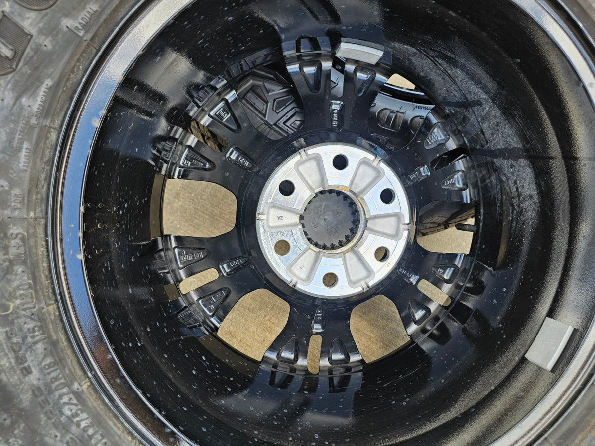 NEW 18" Chevy Silverado ZR2 Tahoe TRAIL BOSS Sierra OEM 95415 wheels rims NEW